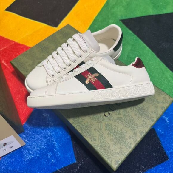 Gucci Ace Bee Women's Sneakers - Picture 2 of 5